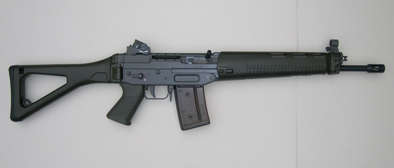 Sig 551 SWAT SP coté droit