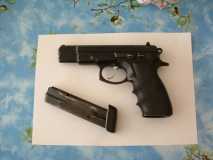 cz  75 a vendre contacter Cyrildu92